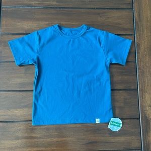 Little Road Co. T-shirt Size 3